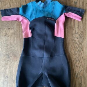 Olaian Decathlon Shorty Wetsuit Surfing 2hrs 2.2mm Size Unknown See Measurement